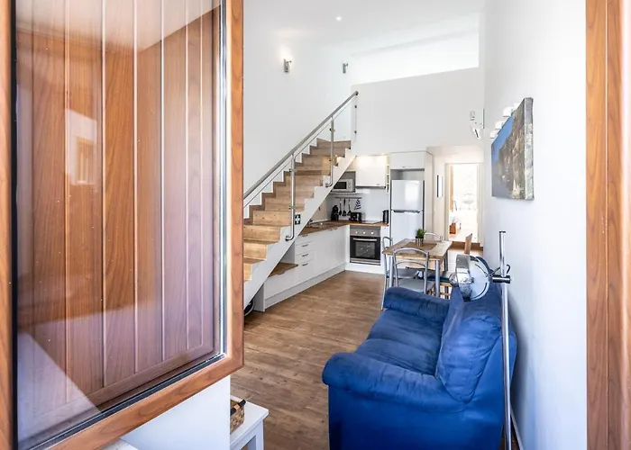 Casa Da Tita 알보르